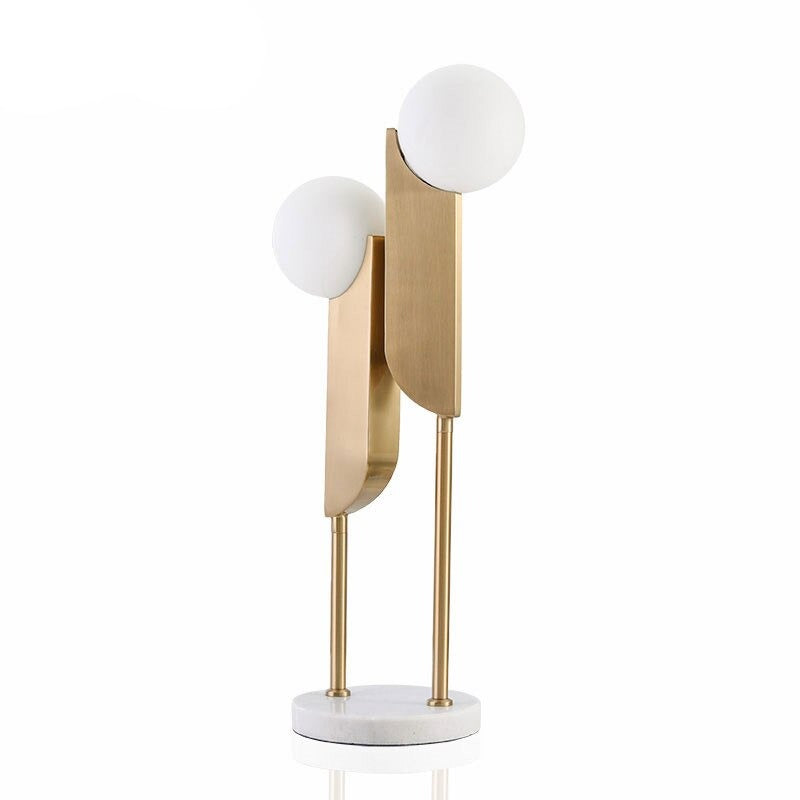 Lampe à poser design LED au style minimaliste Gracinda