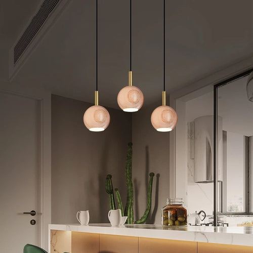 pendant light design with lampshade in rounded wood Ornez