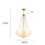 Lustre design avec multiples boules en verre Triz