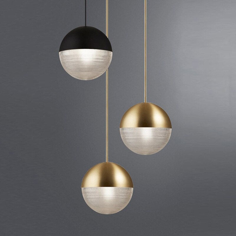 Suspension en verre et métal en forme de boule Reed - vue 5 sur 6