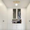 Modern LED ceiling lamp with circular base and Auggie light bead