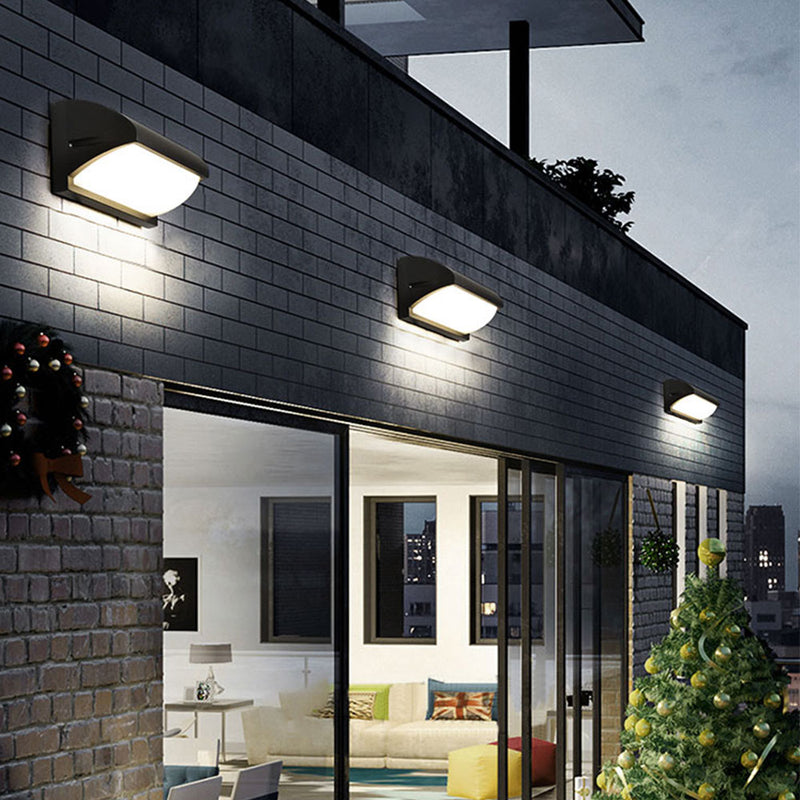 Applique murale extérieur LED en métal noir Hallen