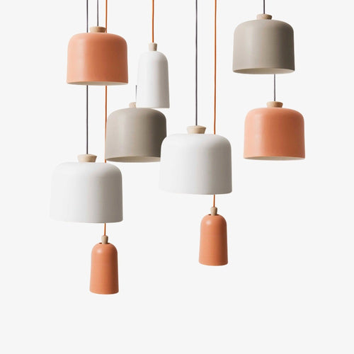 Suspension scandinave avec abat-jour en métal et bois Maloe