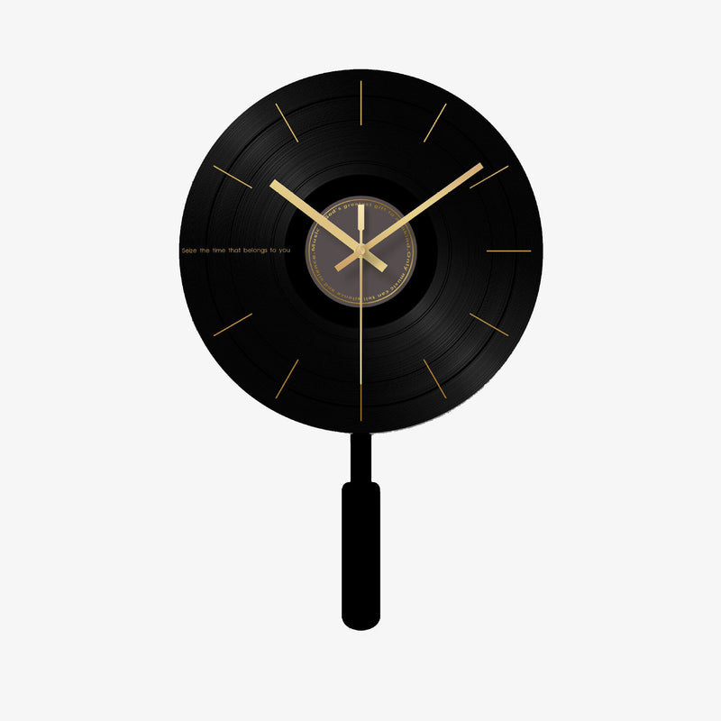 Horloge murale ronde design noire et aiguilles dorées 30cm