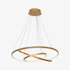 Lustre design avec anneaux imbriquées suspendus à LED