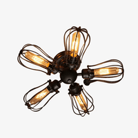 Plafonnier rustique avec lampes en cages de métal