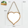 Miroir mural suspendu en forme de coeur Alloy