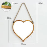 Miroir mural suspendu en forme de coeur Alloy