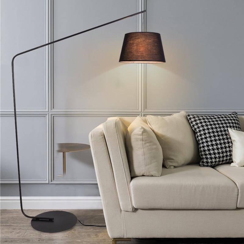 Lampadaire design noir avec abat-jour en tissu Creative