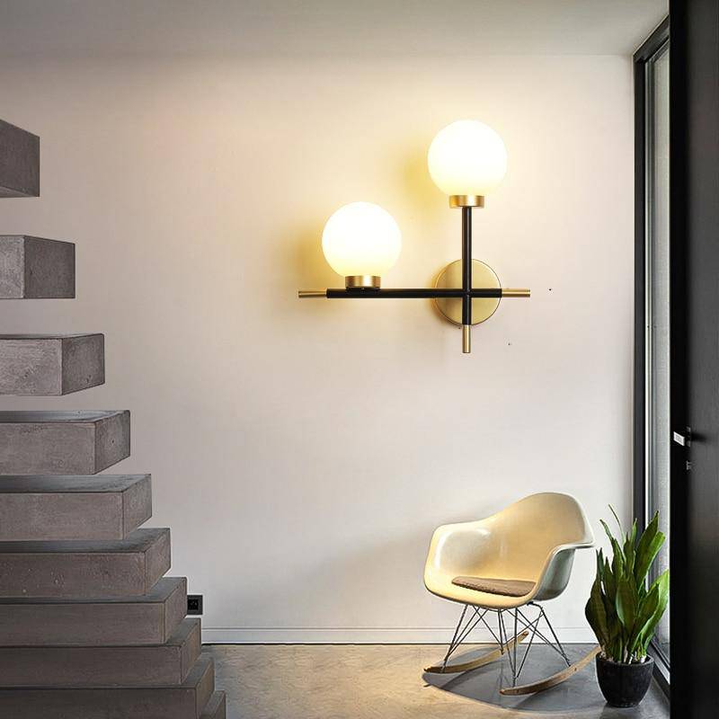 Applique murale LED design avec barres en métal boules en verre - vue 2 sur 8