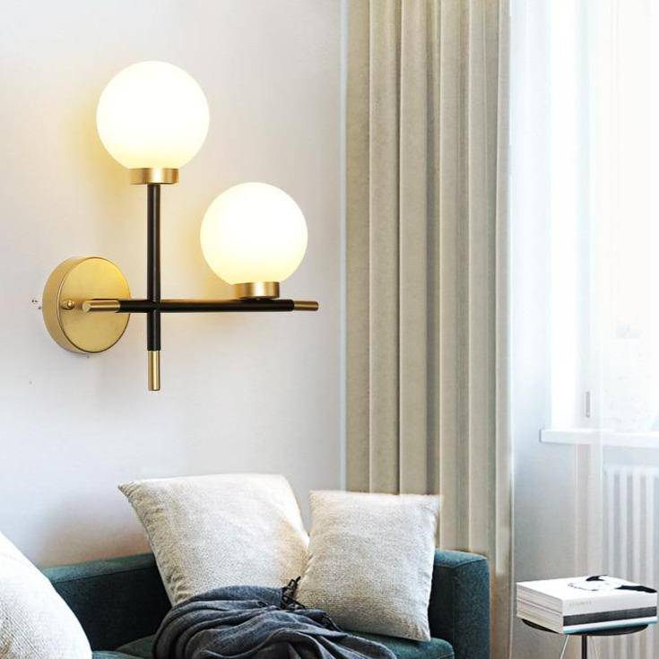 Applique murale LED design avec barres en métal boules en verre - vue 4 sur 8