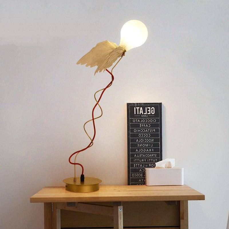 Scandinavian style small bird LED table lamp