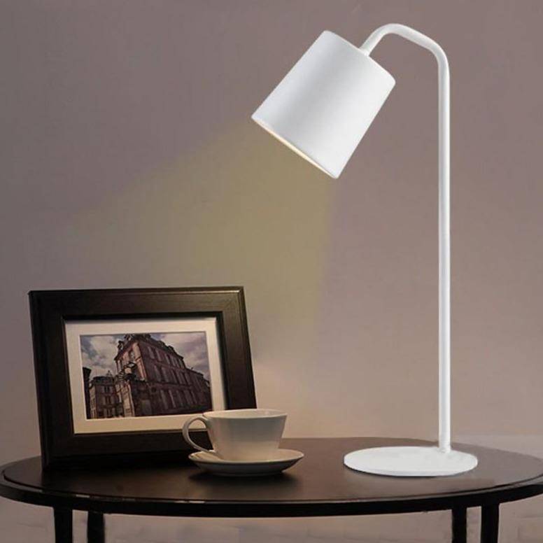 Desk and bedside lamp with metal base and lampshade