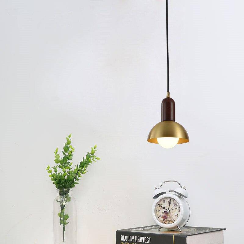 Suspension design LED dorée avec abat-jour arrondi Art - vue 2 sur 4