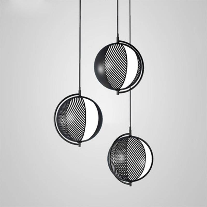 Suspension design boule en cage Creative