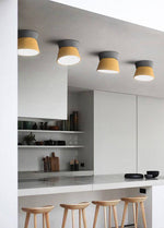Plafonnier LED conique coloré dirigeable Macaron