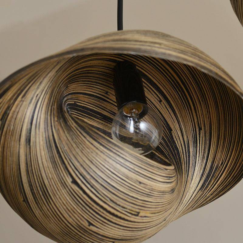 Suspension design coquillage en bambou