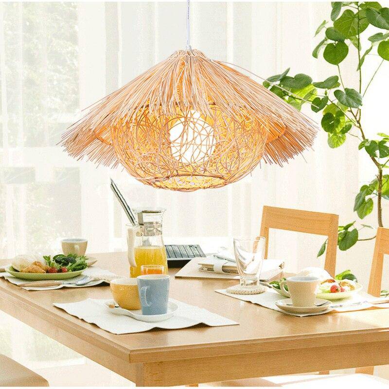 Suspension conique en bambou style paille - vue 3 sur 4