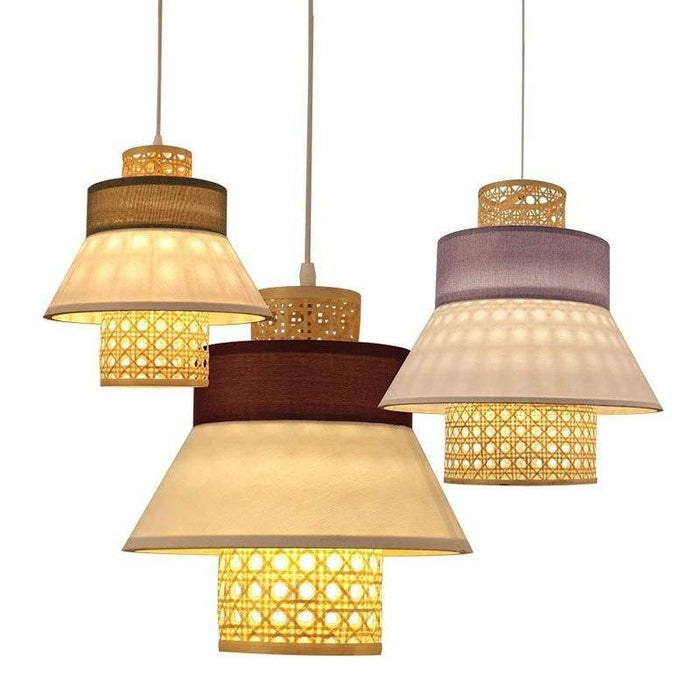 Suspension en rotin LED avec abat-jour triangulaire style japonais