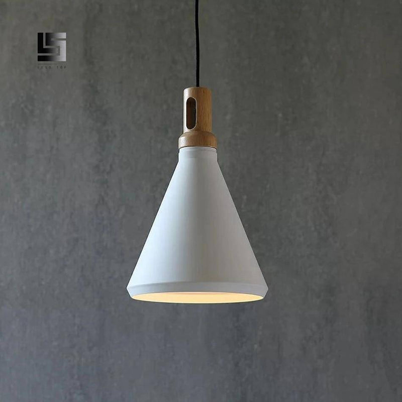 pendant light Nordic aluminum and wood cone