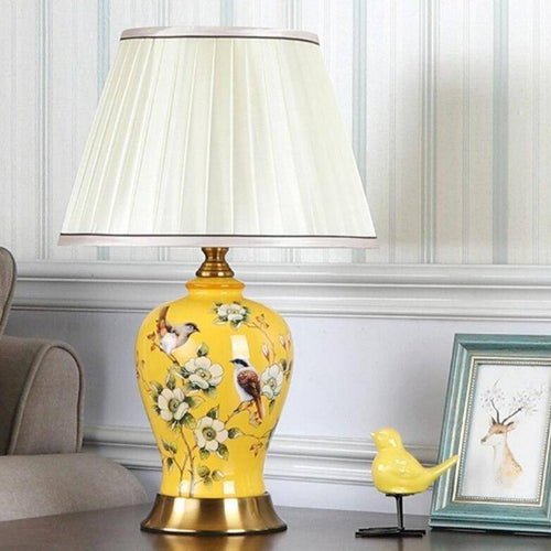 Ceramic and flower LED table lamp with lampshade white Japanese style