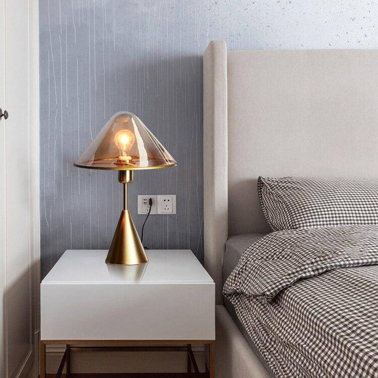 Design bedside lamp with copper style LED and lampshade in glass