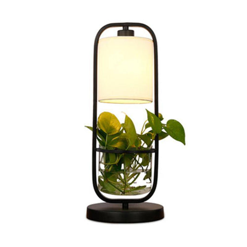 Lampe à poser LED avec abat-jour et plante