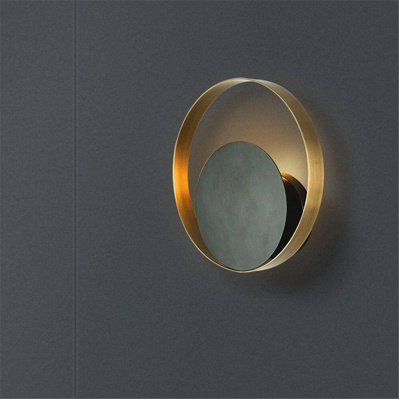 Applique murale design LED avec disque en métal doré Luxury