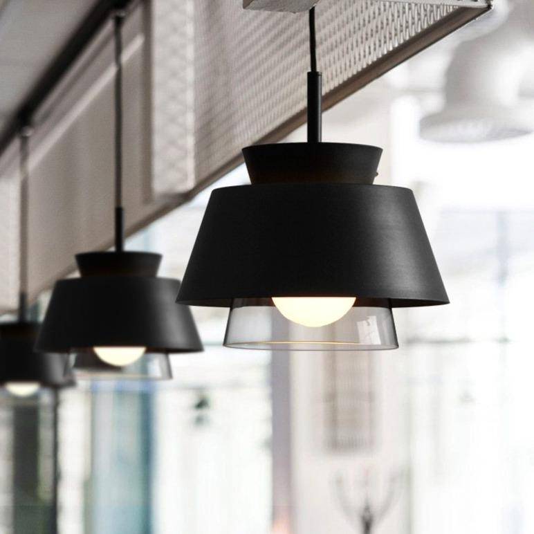 pendant light retro design in metal and glass Pinecone