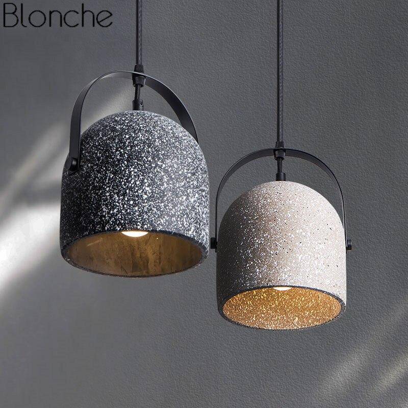 Suspension design LED arrondie en ciment style terrazzo