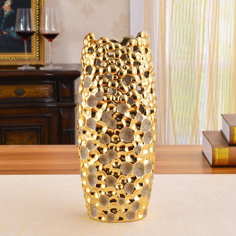 Vase design long en céramique dorée Festival - vue 3 sur 4