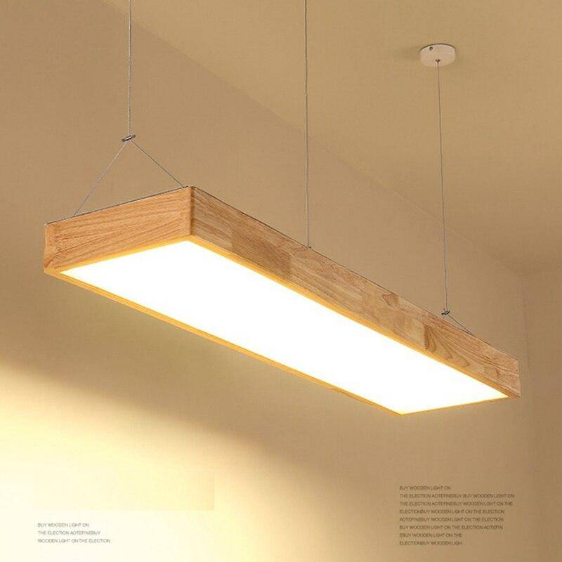Moderna araña de LEDs con rectángulo de bordes gruesos en madera de Fly