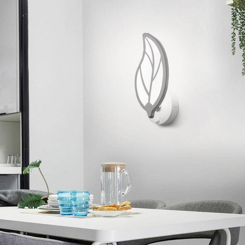 Lámpara de pared design de aluminio con forma ovalada