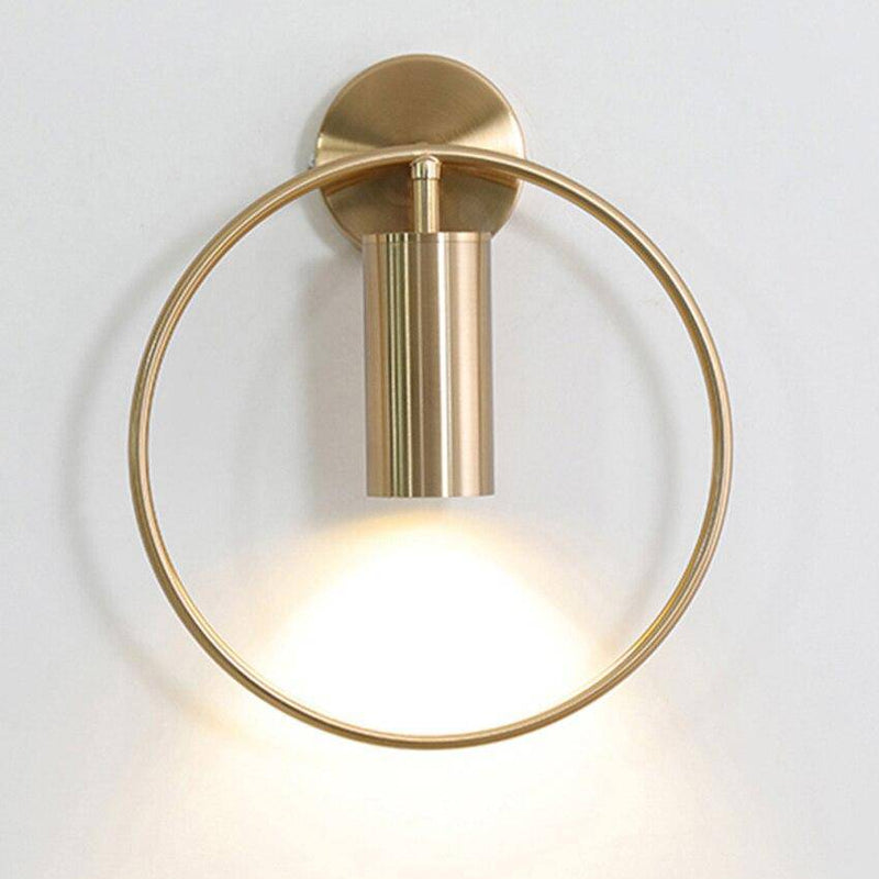 Aplique design LED con anillo metálico y cilindro Fly