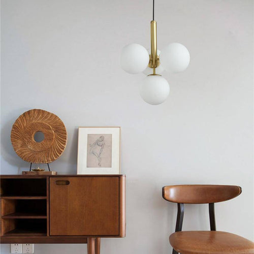 Suspension design LED avec cylindre doré et plusieurs boules en verres Fly - vue 4 sur 7