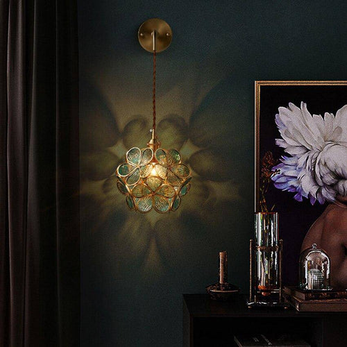Applique murale design LED avec plusieurs trèfles en verre et métal