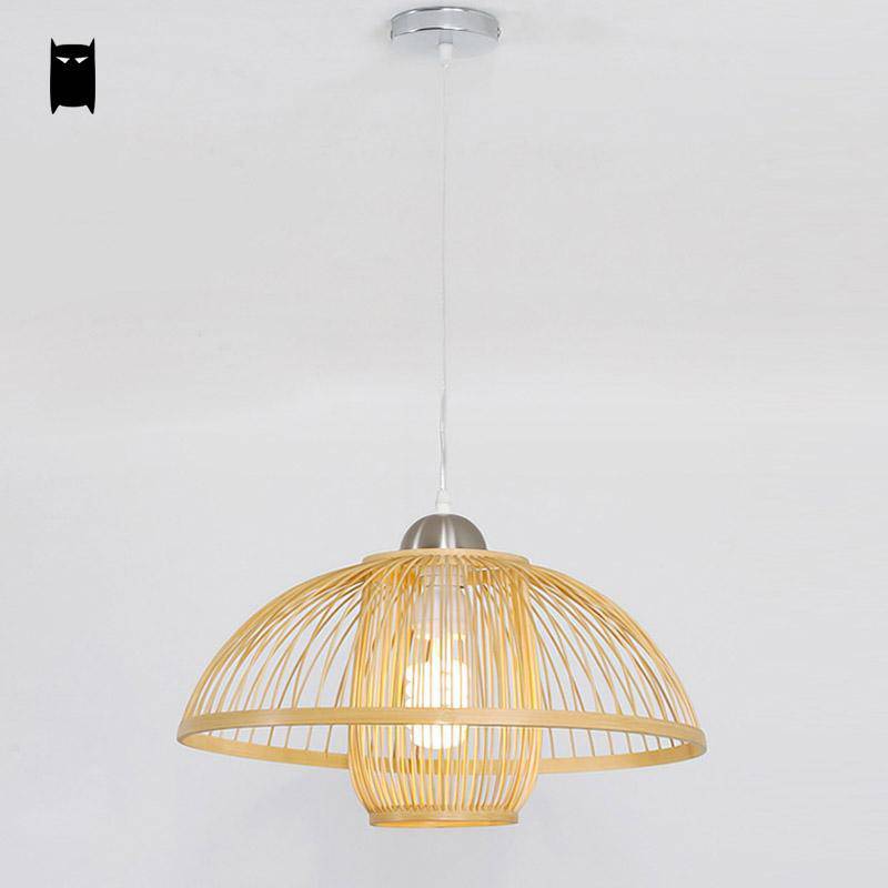pendant light in natural bamboo Wicker