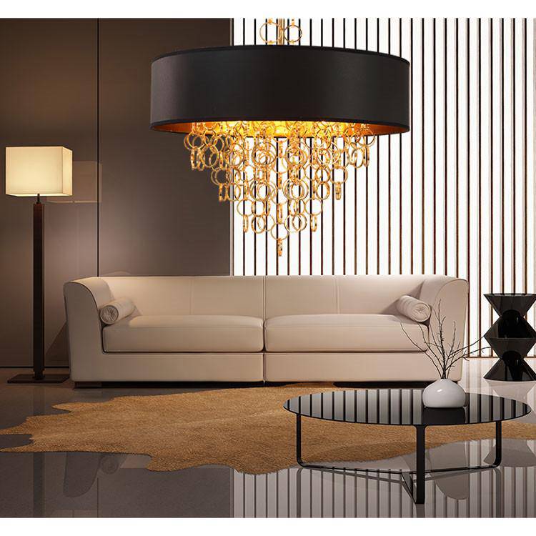 Lustre moderne avec abat-jour rond noir et détails dorés - vue 3 sur 7