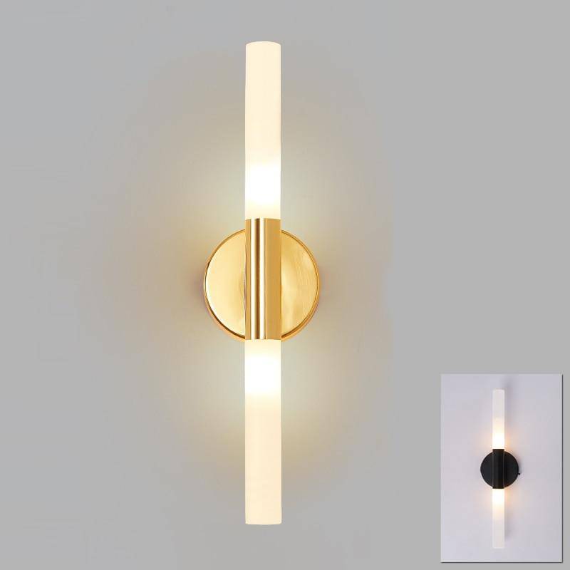 Applique murale design barre dorée et en verre à LED