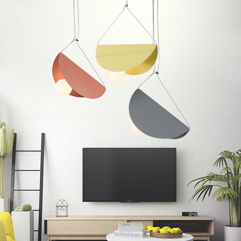 Suspension moderne LED abat-jour circulaire plat et plié Kaia - vue 3 sur 14