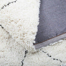 Tapis shaggy rectangle style berbère blanc à dessins Line C