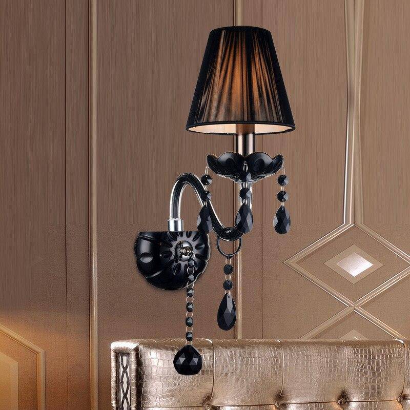 Applique murale rétro LED avec abat-jour en verre cristal Mosko