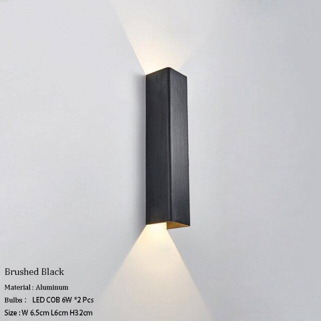 Applique murale design à LED en métal allongé coloré Loft