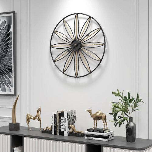 Horloge murale ronde avec rosace en métal rétro Hollow