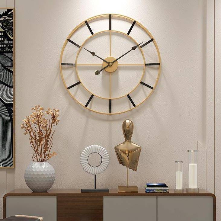 Horloge murale ronde en métal doré 50cm Nordic - vue 2 sur 5