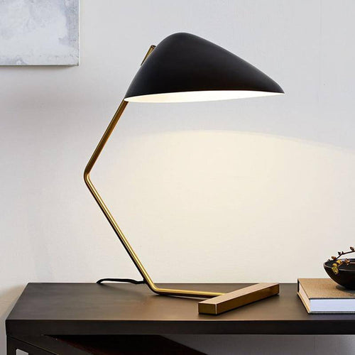 Lámpara de mesa design LED con acabado dorado Lujo