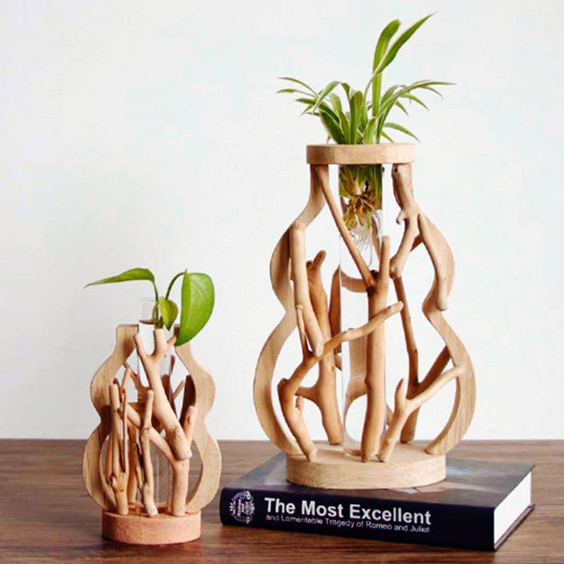 Vase design en verre avec socle en bois style Hydro