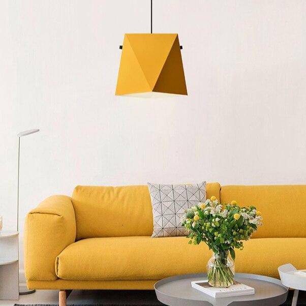 Suspension design LED avec abat-jour en métal coloré au géométrique - vue 5 sur 12