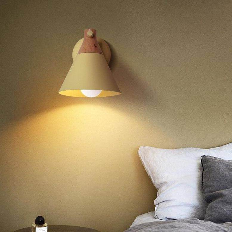 Moderna lámpara de pared LED de madera con pantalla de color Macaron