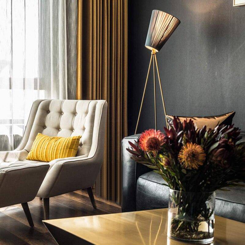 Lampadaire design LED en fer tripode Creative